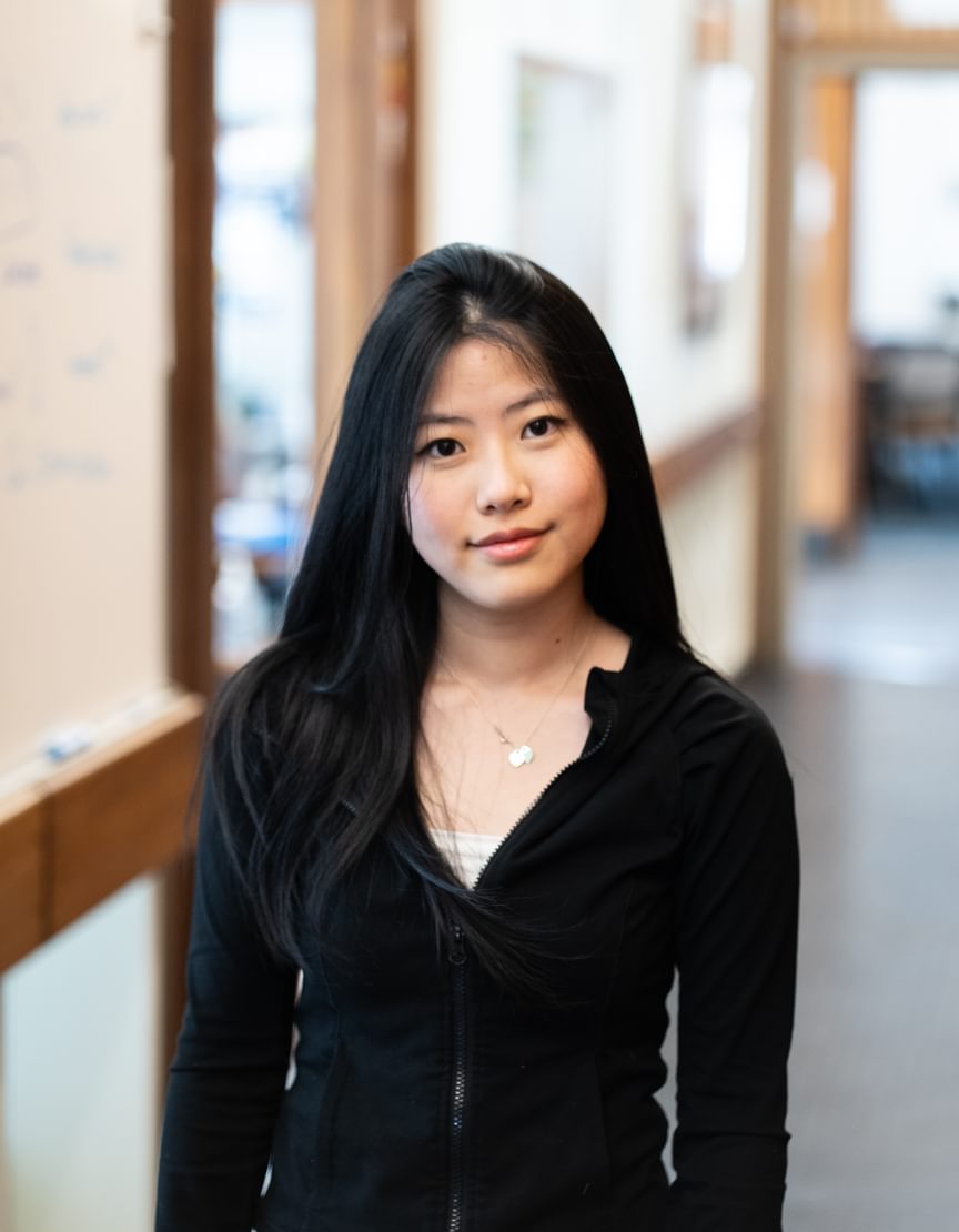 Angeline Zhao ’25