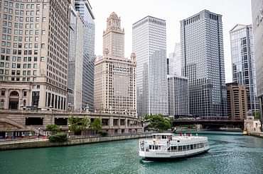 Boat on the Chicago River